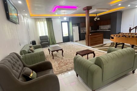 ویلا استخردار در ساوجبلاغ - عباس آباد بزرگ