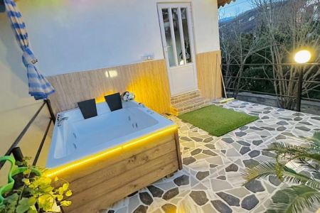 خانه ویلایی جکوزی دار در رامسر - سرکوسرا