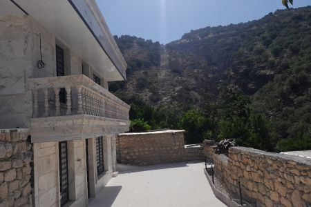 سوئیت مبله در شیراز - کره بس - همکف