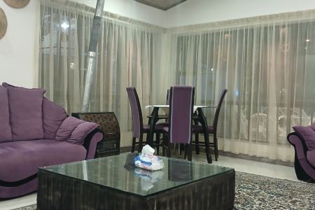 Villa with Pool and Open Yard Chaharbagh - Abbas Abad