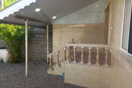 سوئیت حیاط دار در لشت نشا - فخرآباد
