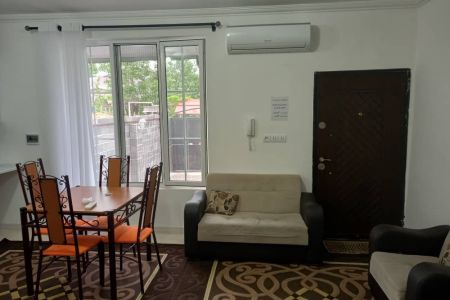 سوئیت حیاط دار در لشت نشا - فخرآباد