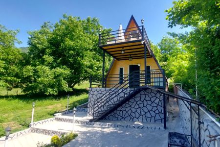 اجاره کلبه سوئیسی در چهاردانگه ساری - زلم