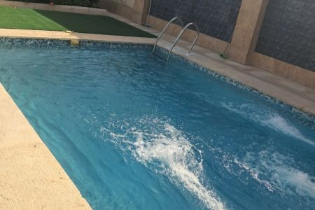 خانه ویلایی استخردار با میز بیلیارد در کردان