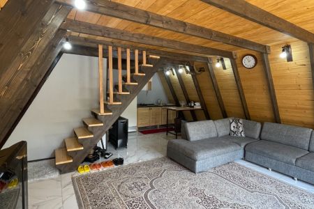اجاره کلبه سوئیسی در کلاردشت - پی قلعه