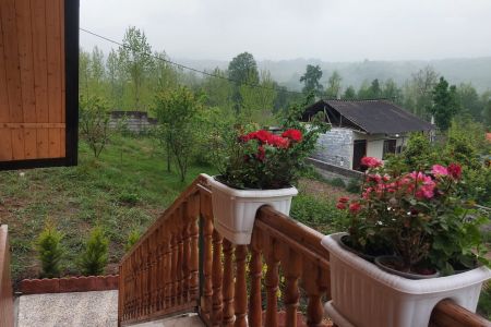 کلبه سوئیسی جکوزی دار در بابلکنار - هلیخال