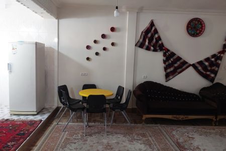 اجاره خانه مبله در دره شهر - طبقه سوم