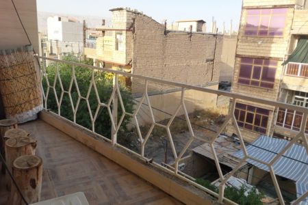 اجاره خانه مبله در دره شهر - طبقه سوم
