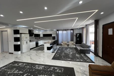 اجاره ویلا با استخر آبگرم در چهارباغ - رامجین