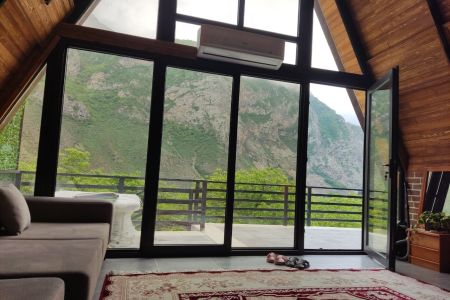 رزرو کلبه سوئیسی جکوزی دار در پل سفید - دهخدا
