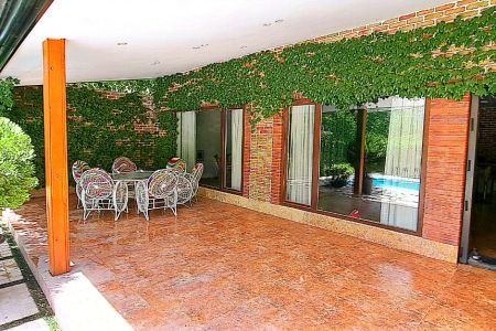 ویلا استخردار در تهراندشت - نمکلان