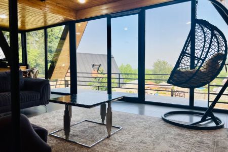 اجاره کلبه سوئیسی تراس دار در شاندرمن - دران