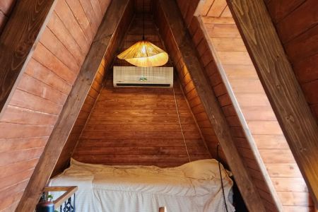 کلبه چوبی تراس دار در جاده آمل به محمود آباد