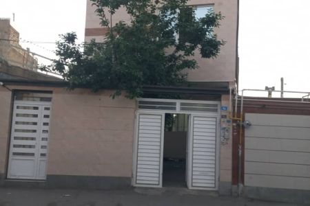 بیت مفروش للایجار فی همدان - طابق ارضی