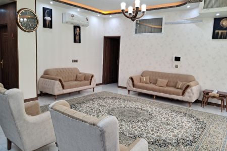 خانه استخردار در اصفهان - شهرک سیمرغ - همکف