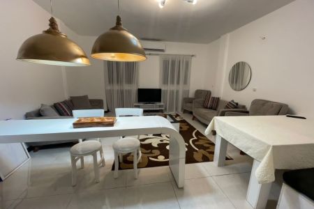 سوئیت مبله در کیش - میرمهنا - طبقه سوم