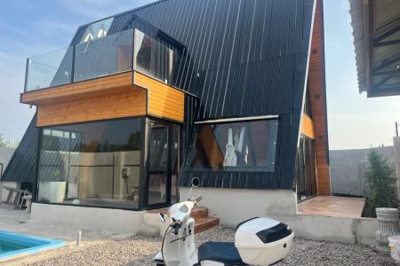 اجاره کلبه سوئیسی استخردار در بندرانزلی - بشمن