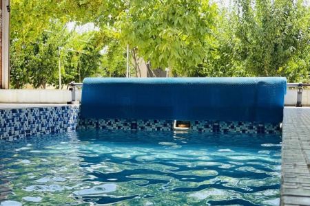 اجاره ویلا با حوضچه آبگرم در مشهد - ناظرآباد