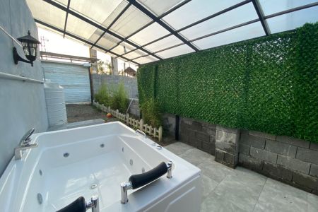 اجاره سوئیت حیاط دار دارای جکوزی در شیرود