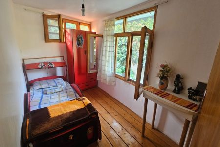 خانه تراس دار در لاهیجان - علیسرود