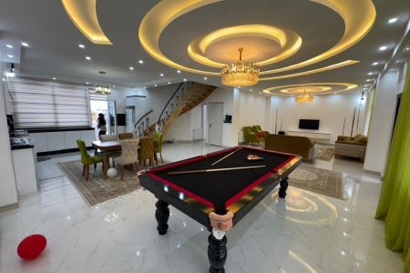ویلا تریبلکس استخردار در رامسر - کتالم - ۴ خوابه