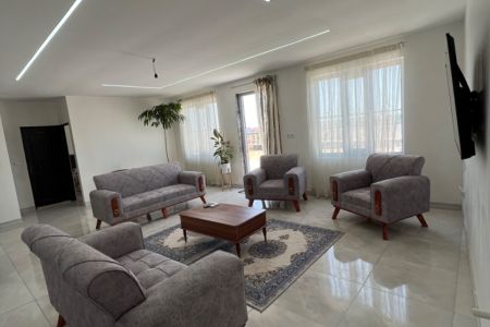 خانه مبله با تراس دلباز در رشت - طبقه چهارم