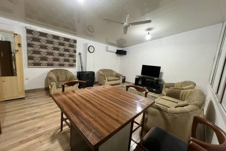 اجاره سوئیت حیاط دار نزدیک ساحل در چالوس
