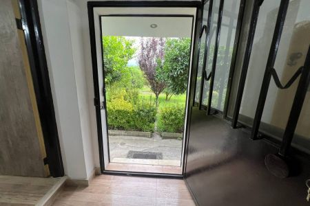 اجاره سوئیت حیاط دار نزدیک ساحل در چالوس