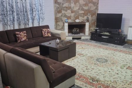 ویلا ساحلی استخردار در زیباکنار - باغ محله