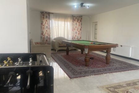 ویلا دوبلکس استخردار در چهارباغ - ابراهیم آباد