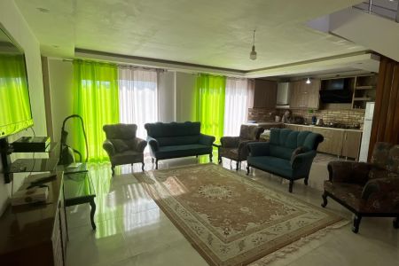 اجاره ویلا استخردار در چهارباغ - قوهه
