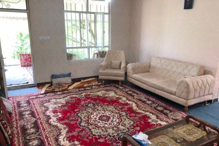 اجاره خانه حیاط دار با استخر سرپوشیده در کلیبر
