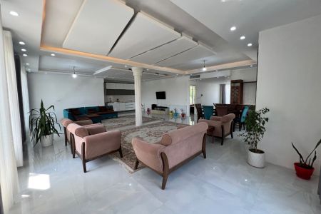 اجاره ویلا استخردار در نظرآباد - گازرسنگ