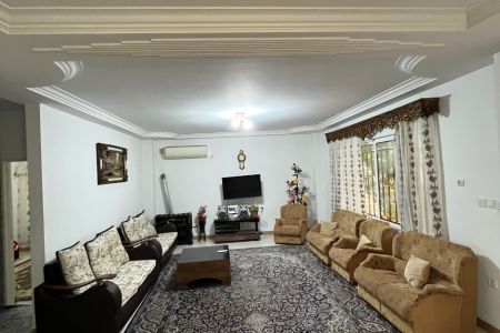 خانه ویلایی در جاده ساحلی گیسوم - همکف
