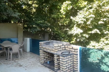 خانه ویلایی با استخر آبگرم در ساوجبلاغ - تکیه
