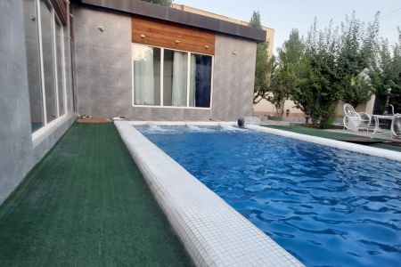 اجاره ویلا استخردار در چهارباغ - رامجین