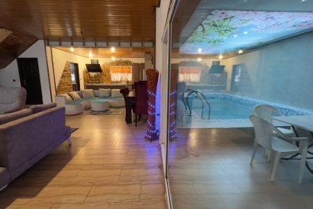 اجاره ویلا دوبلکس استخردار در رویان - تیرکده