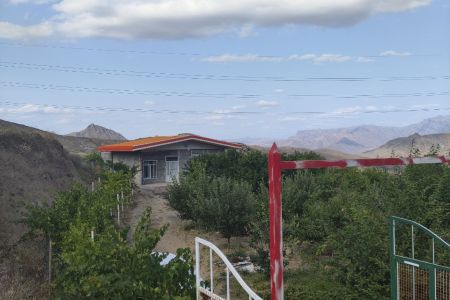 Renting a garden house in Horand