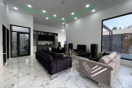 اجاره ویلا استخردار در تهراندشت - سلطان آباد