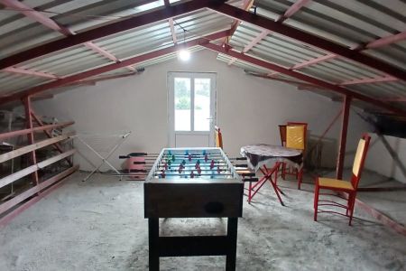 خانه مبله با تراسی دلباز در آستارا - حیران