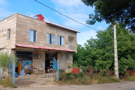 خانه مبله با تراسی دلباز در آستارا - حیران