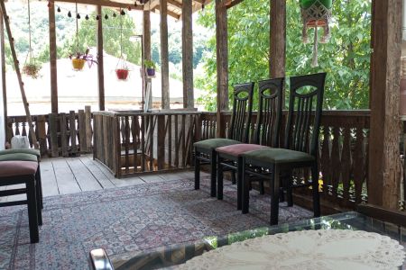 خانه روستایی اصیل در رستم آباد - شیرکوه