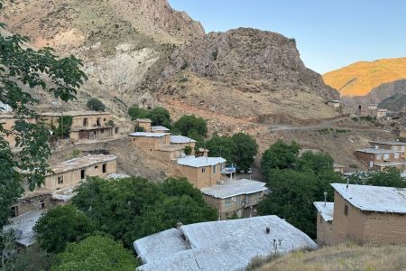خانه با امکان رصد ستارگان در سنندج - توریور