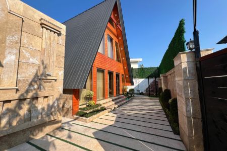 اجاره کلبه سوئیسی استخردار در تنکابن - نصیرآباد