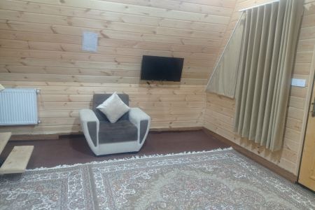 کلبه سوئیسی در جاده اسالم به خلخال - گیجاو