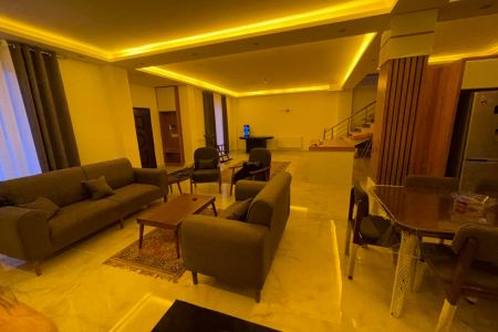 اجاره ویلای دو طبقه در زیباکنار - خشکبیجار