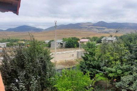خانه مبله در میکال دیلمان - طبقه دوم