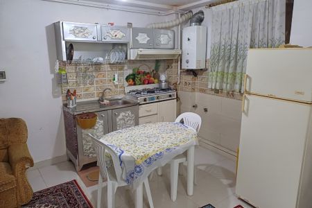 سوئیت حیاط دار در رستم آباد - جمشیدآباد