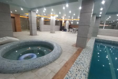 اجاره ویلا تریپلکس استخردار در چهارباغ - زعفرانیه