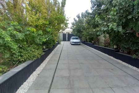 اجاره ویلا تریپلکس استخردار در چهارباغ - زعفرانیه